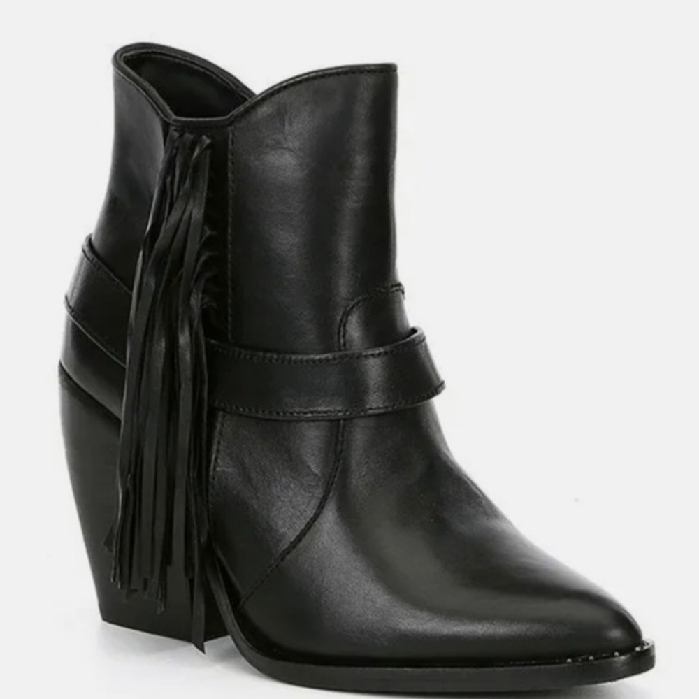 Gianni Bini Omniah Booties